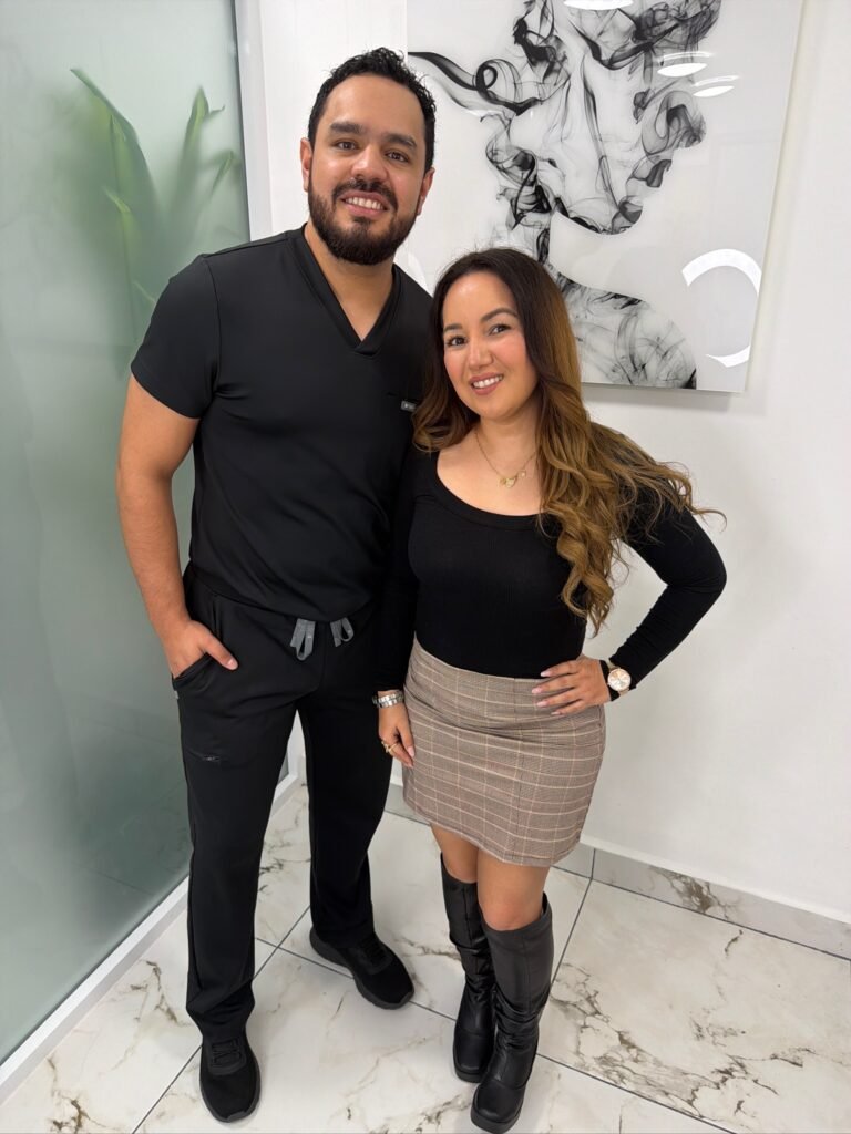 Dr Efrén Ochoa. Cirujano Plástico en Monterrey México